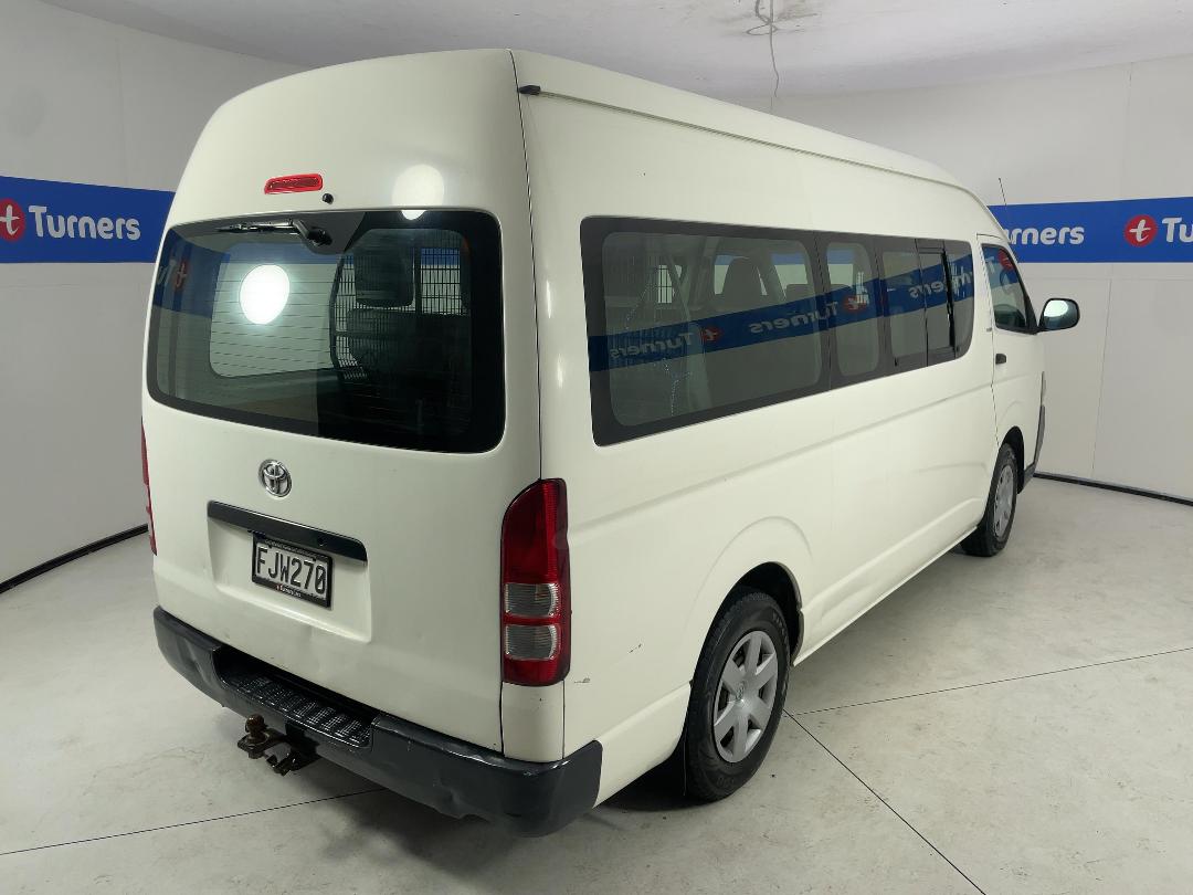 Photo '7' of Toyota Hiace