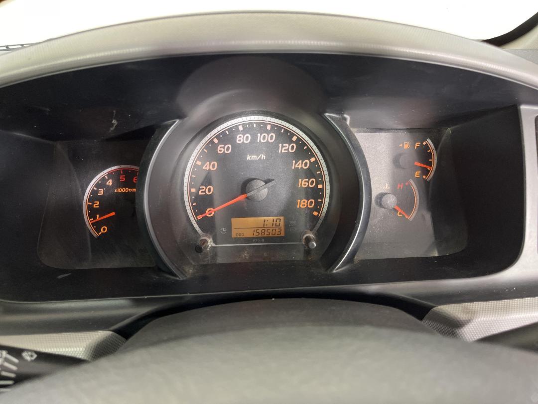 Photo '20' of Toyota Hiace