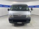Thumbnail '2' of Toyota Hiace