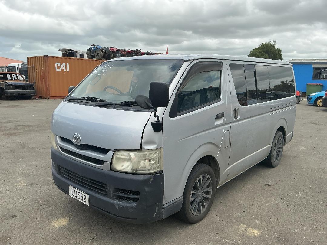 Photo '3' of Toyota Hiace Photo '3' of Toyota Hiace