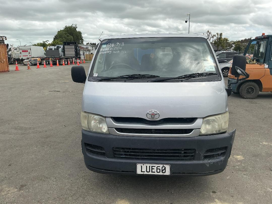 Photo '2' of Toyota Hiace Photo '2' of Toyota Hiace