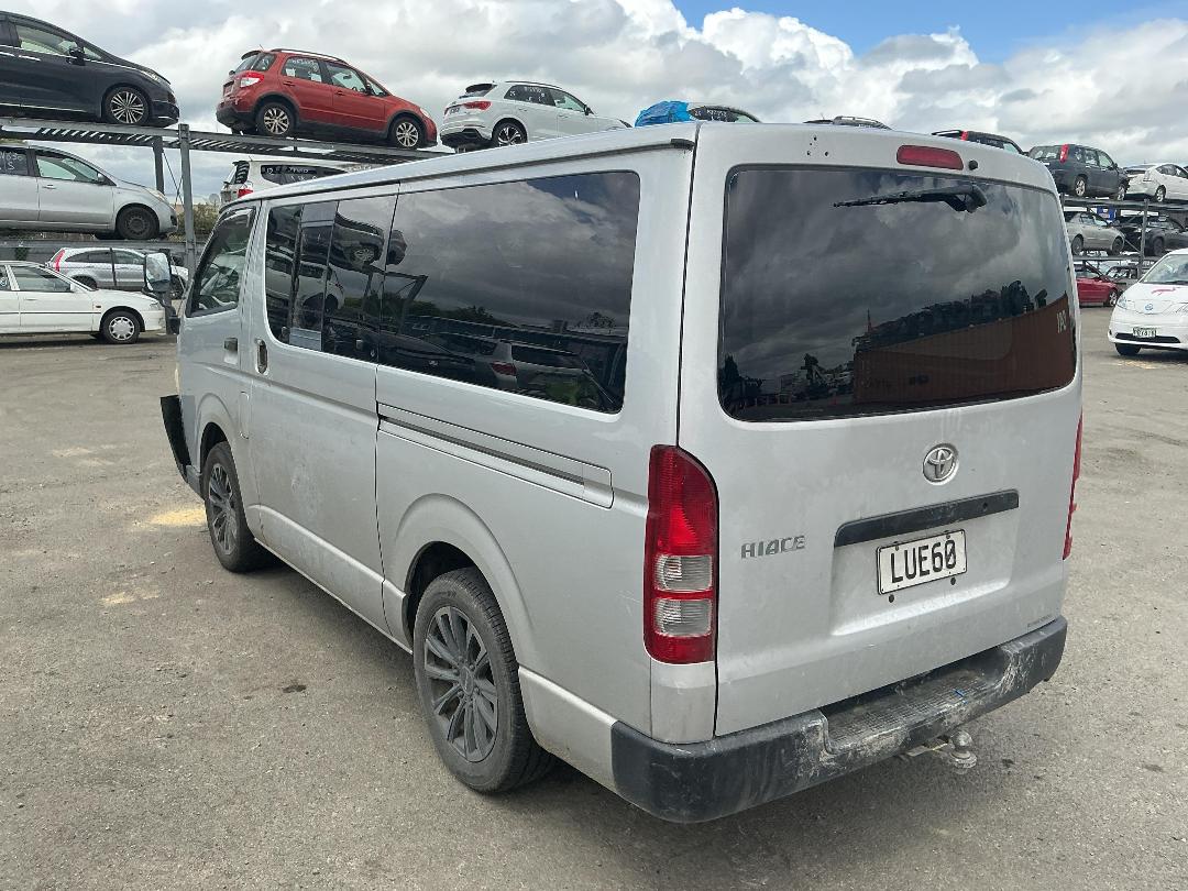 Photo '4' of Toyota Hiace Photo '4' of Toyota Hiace