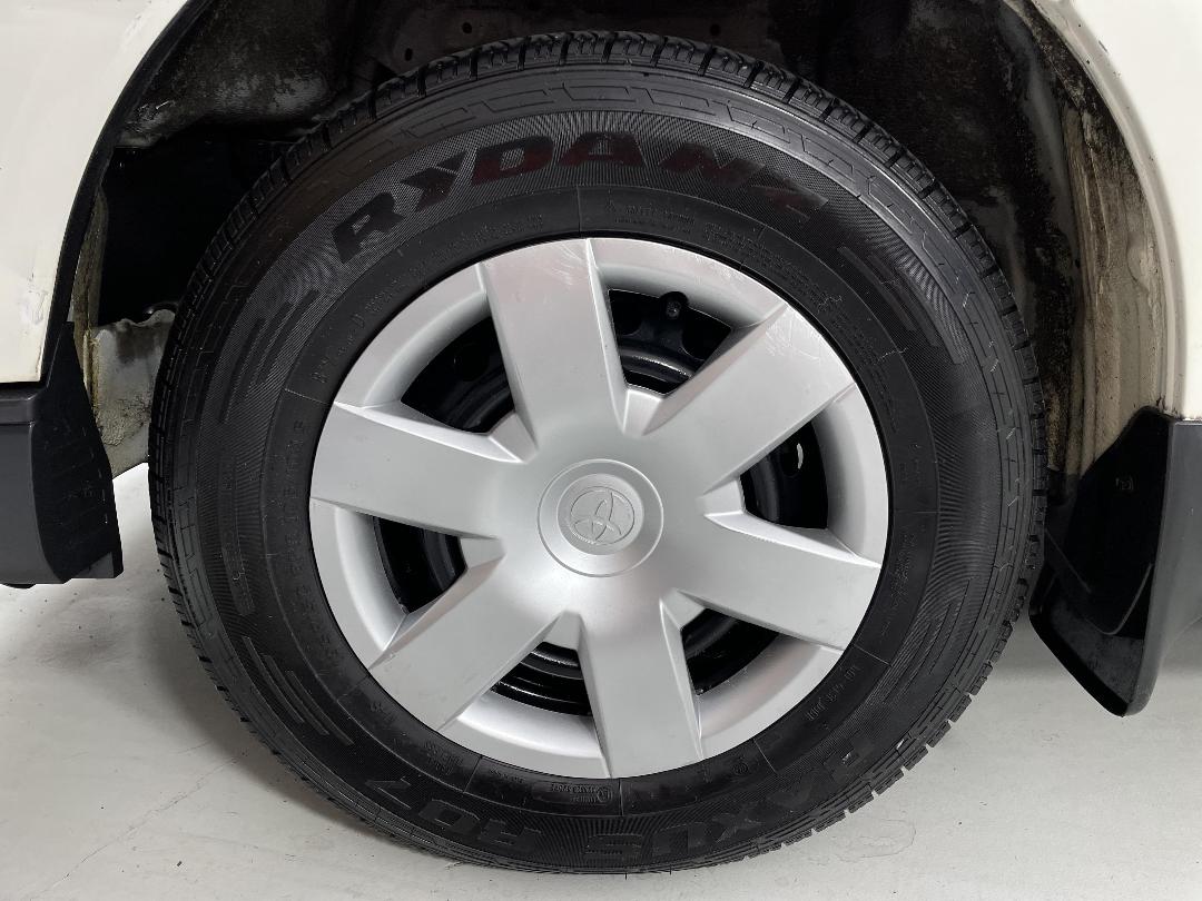 Photo '10' of Toyota Hiace Photo '10' of Toyota Hiace