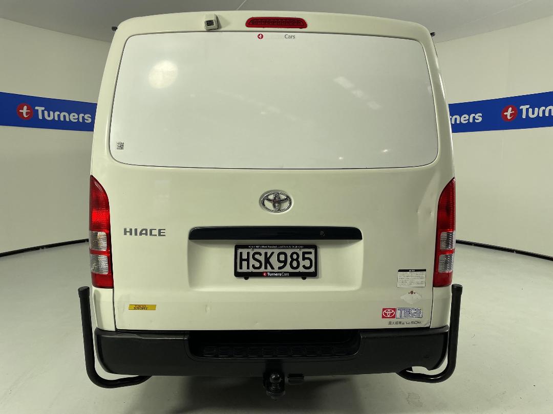 Photo '6' of Toyota Hiace Photo '6' of Toyota Hiace