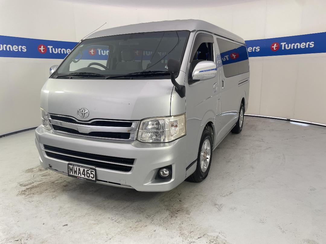 Photo '4' of Toyota Hiace