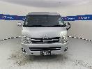Thumbnail '2' of Toyota Hiace