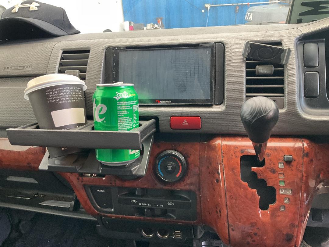 Photo '12' of Toyota Hiace