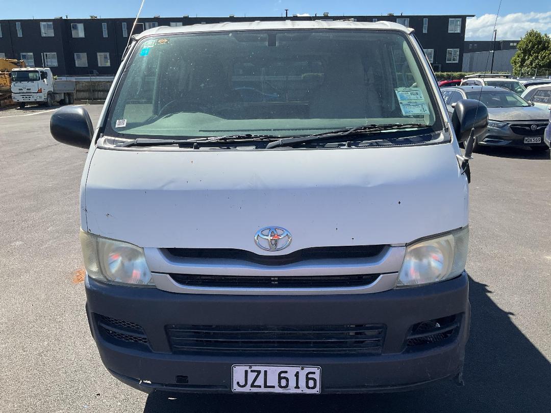 Photo '6' of Toyota Hiace Photo '6' of Toyota Hiace