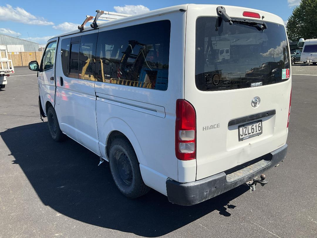 Photo '4' of Toyota Hiace Photo '4' of Toyota Hiace