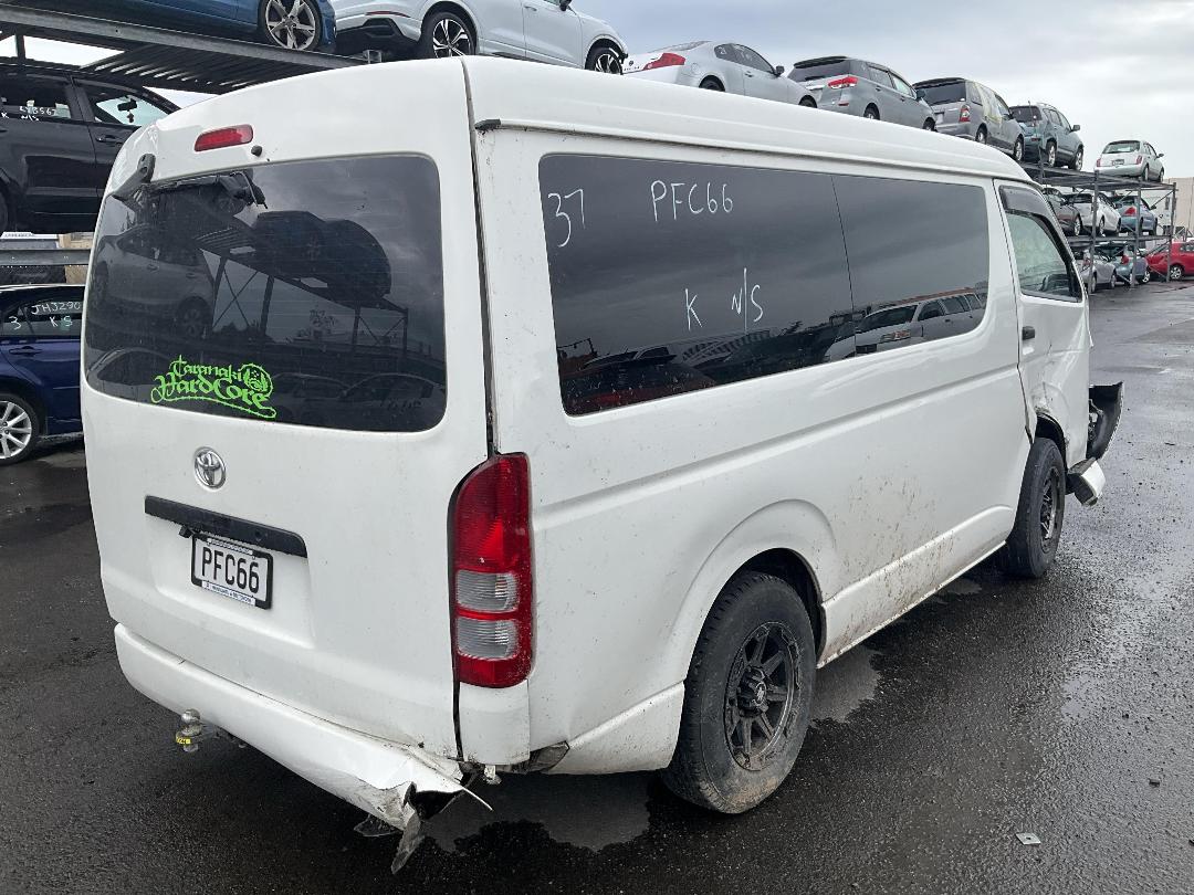 Photo '6' of Toyota Hiace Photo '6' of Toyota Hiace