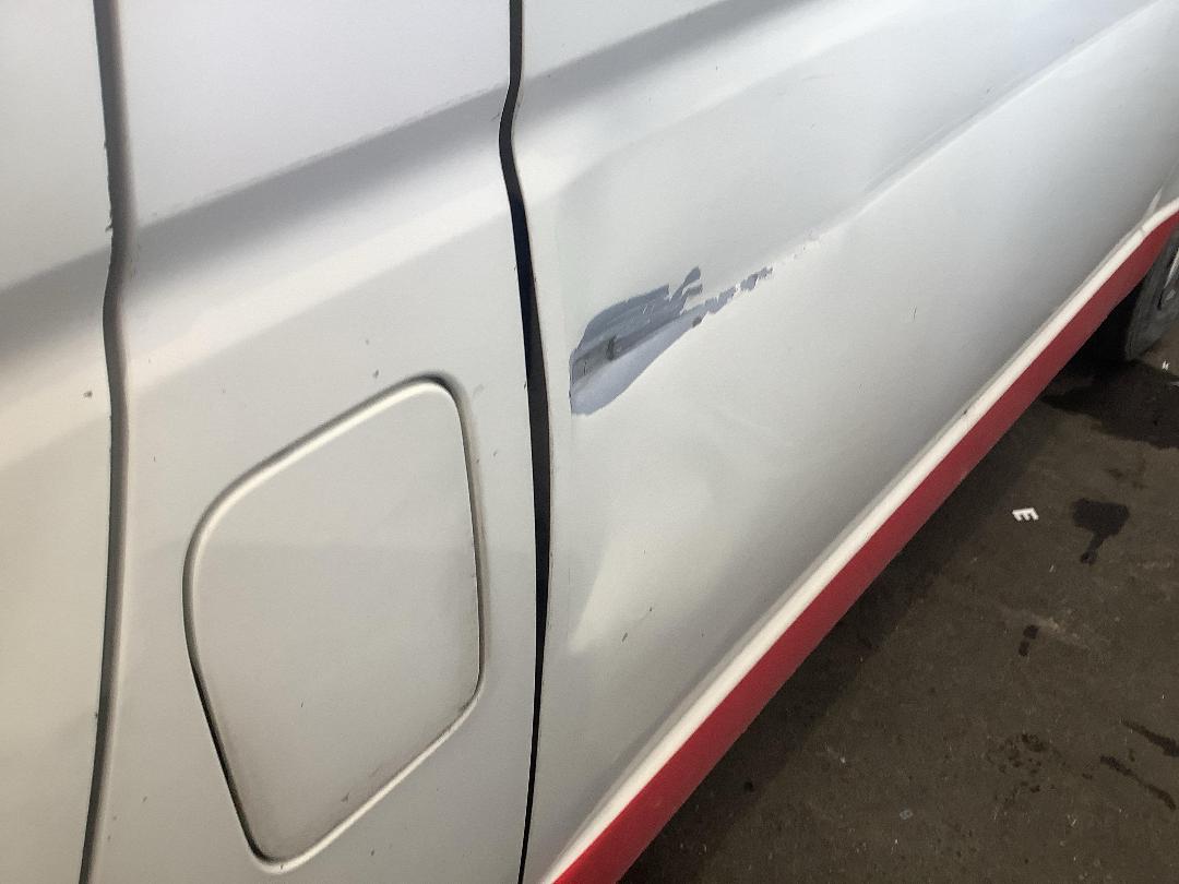 Photo '4' of Toyota Hiace DX