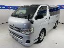 Thumbnail '4' of Toyota Hiace