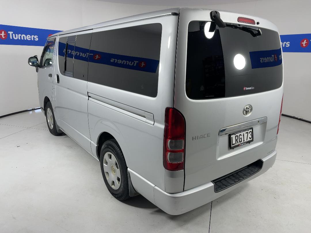 Photo '5' of Toyota Hiace