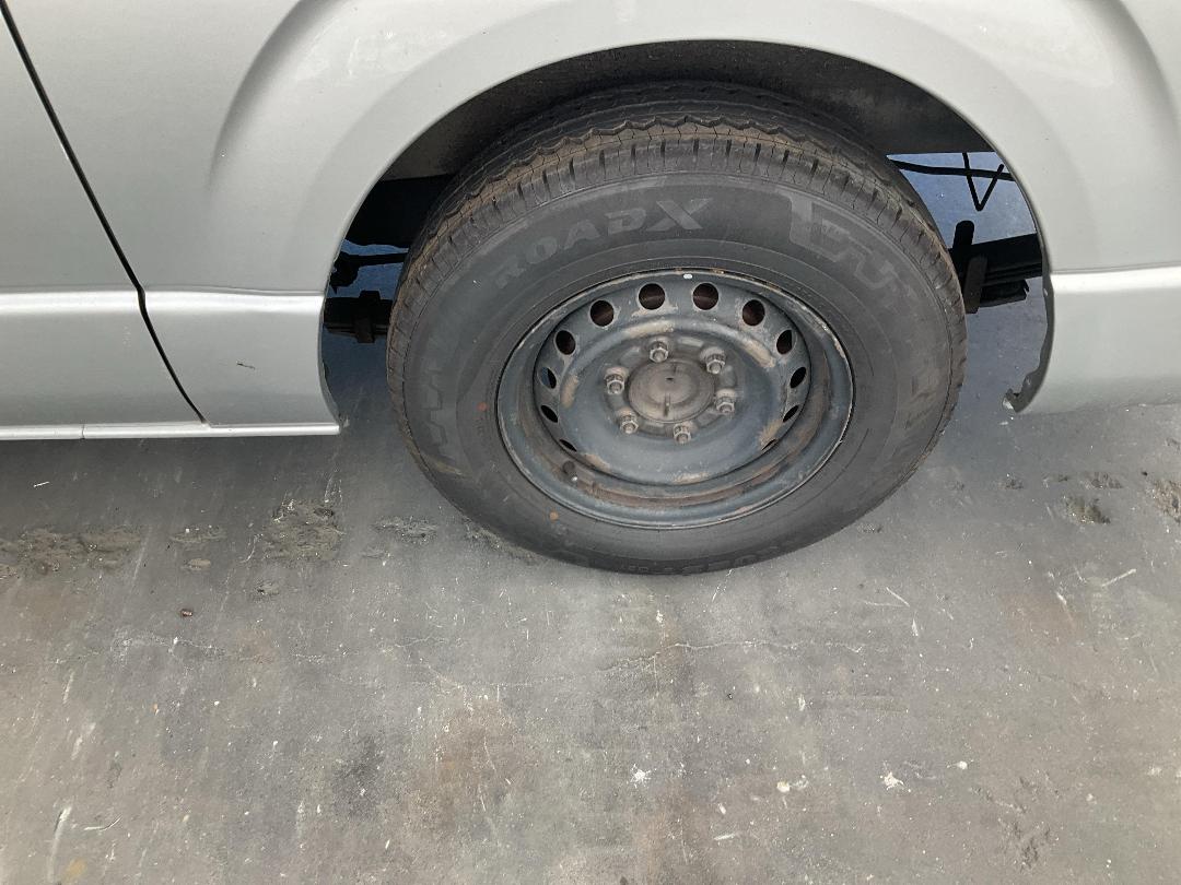 Photo '10' of Toyota Hiace Regius ACE