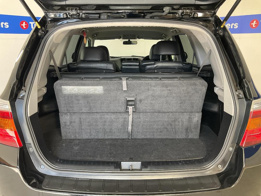 Photo '14' of Toyota Highlander