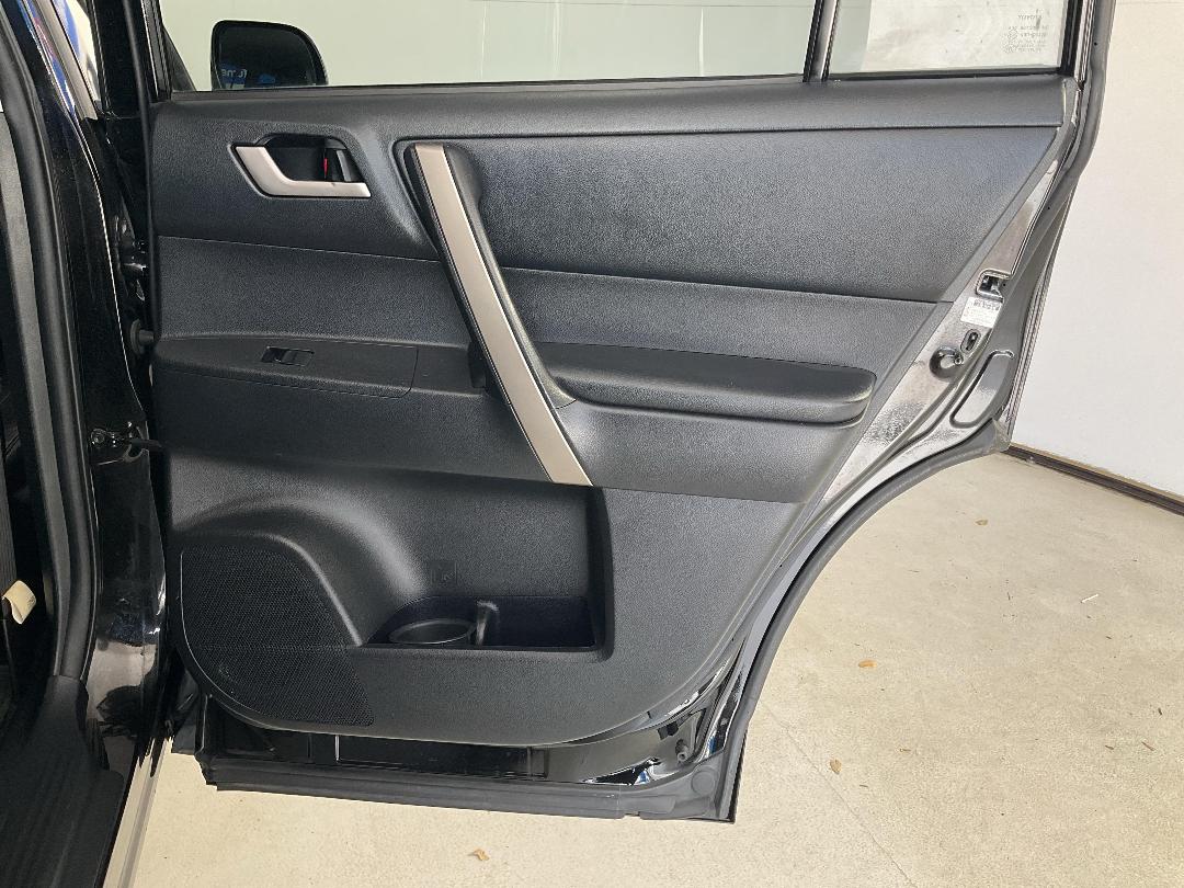 Photo '19' of Toyota Highlander