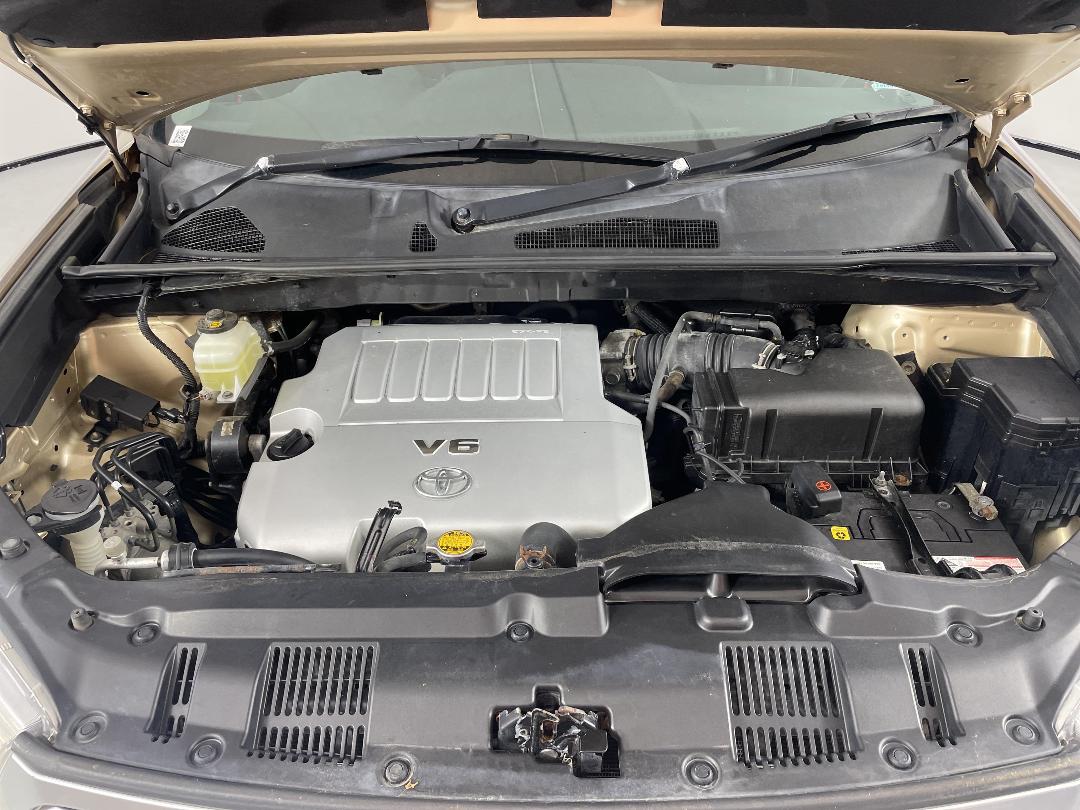 Photo '13' of Toyota Highlander