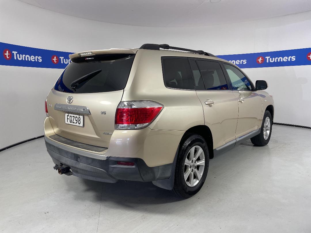 Photo '7' of Toyota Highlander