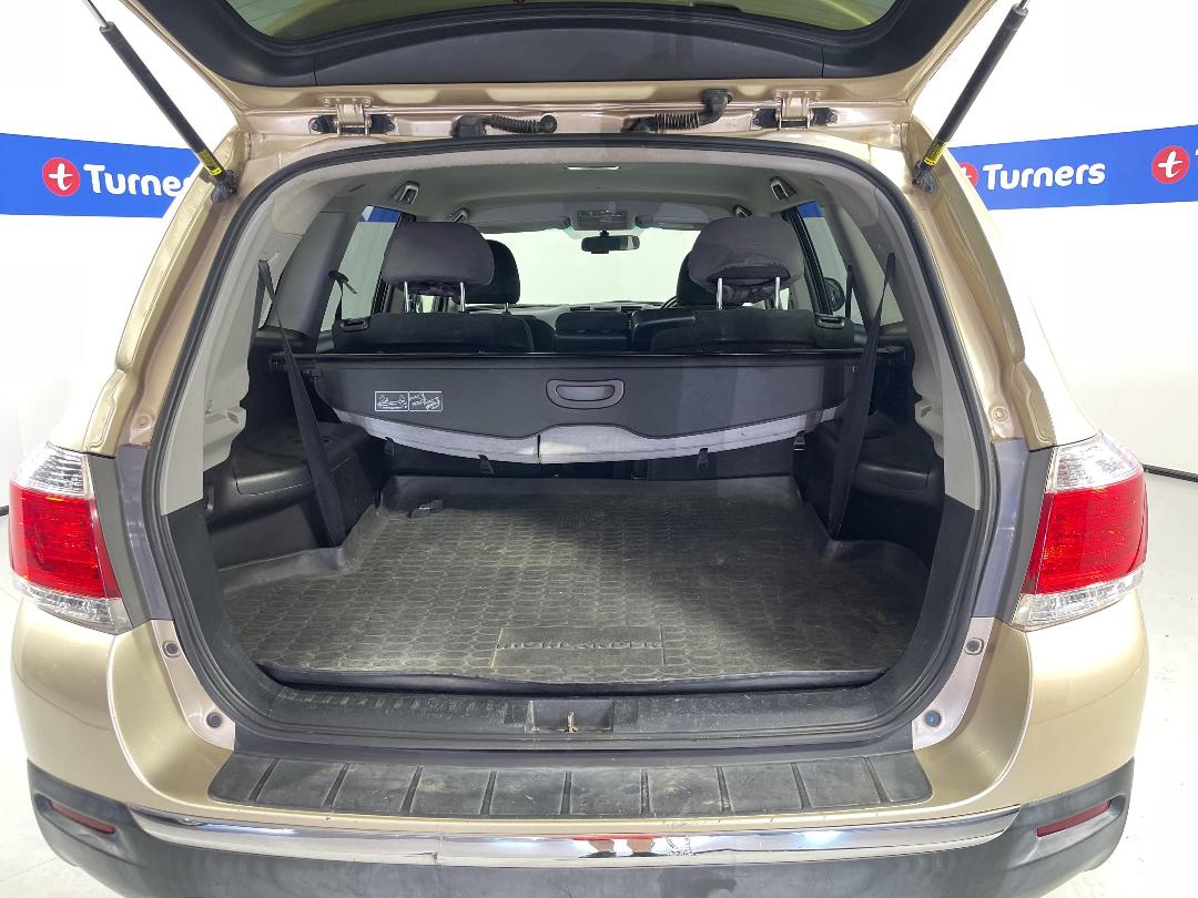 Photo '14' of Toyota Highlander