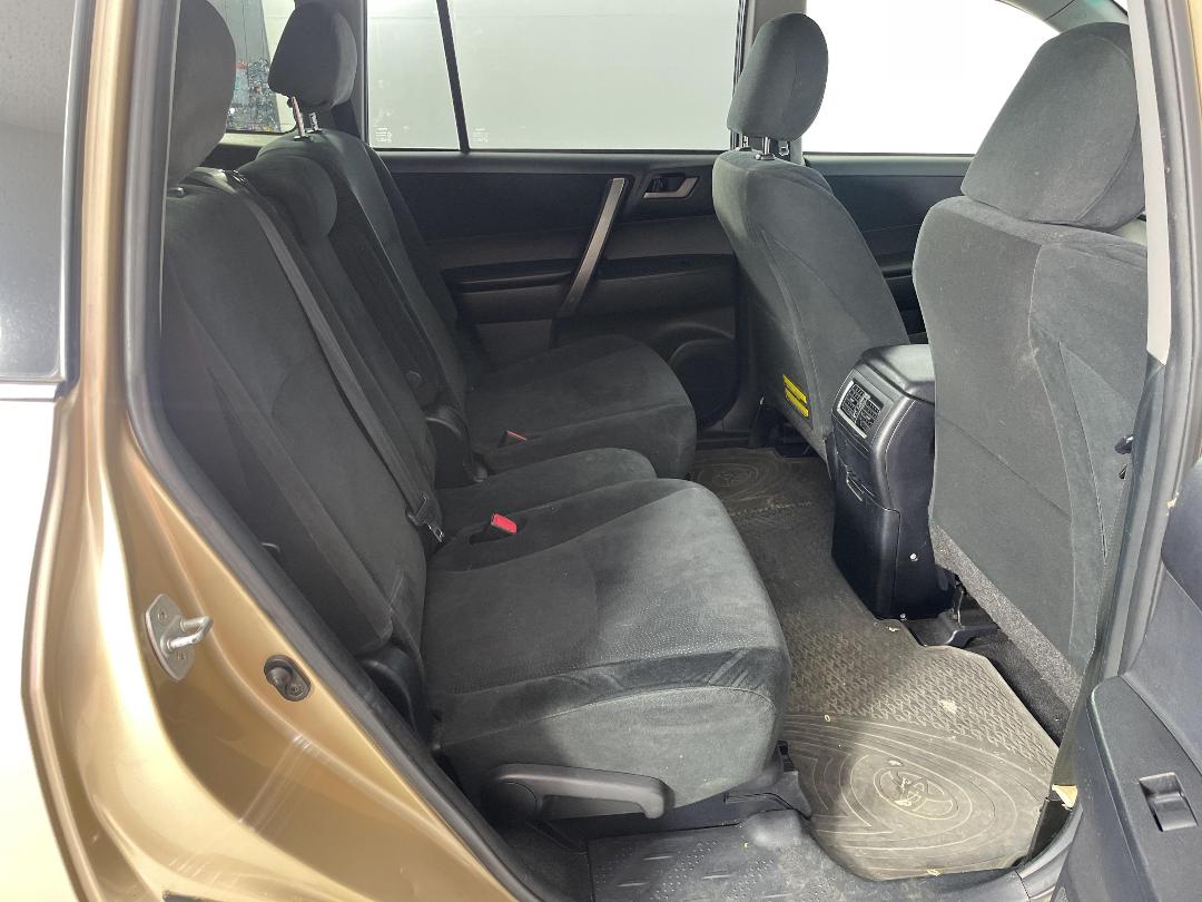 Photo '20' of Toyota Highlander