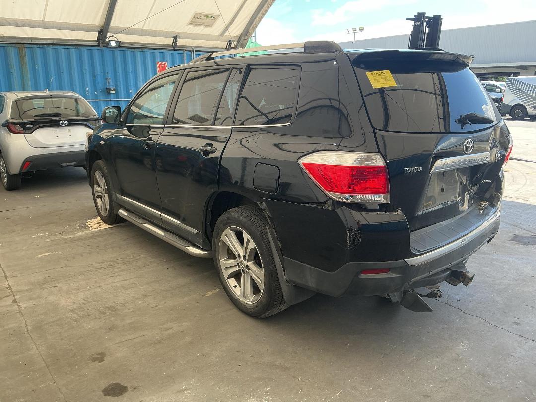 Photo '16' of Toyota Highlander LTD WGN5 Photo '16' of Toyota Highlander LTD WGN5