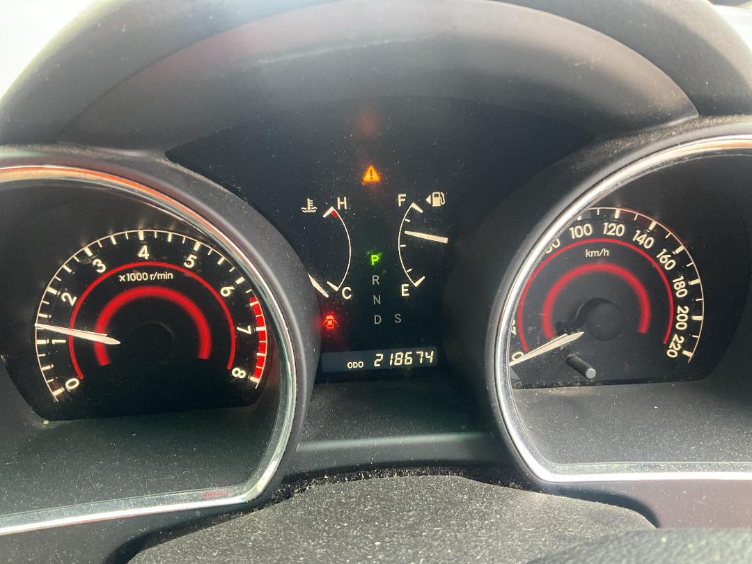 Photo '8' of Toyota Highlander LTD WGN5 Photo '8' of Toyota Highlander LTD WGN5