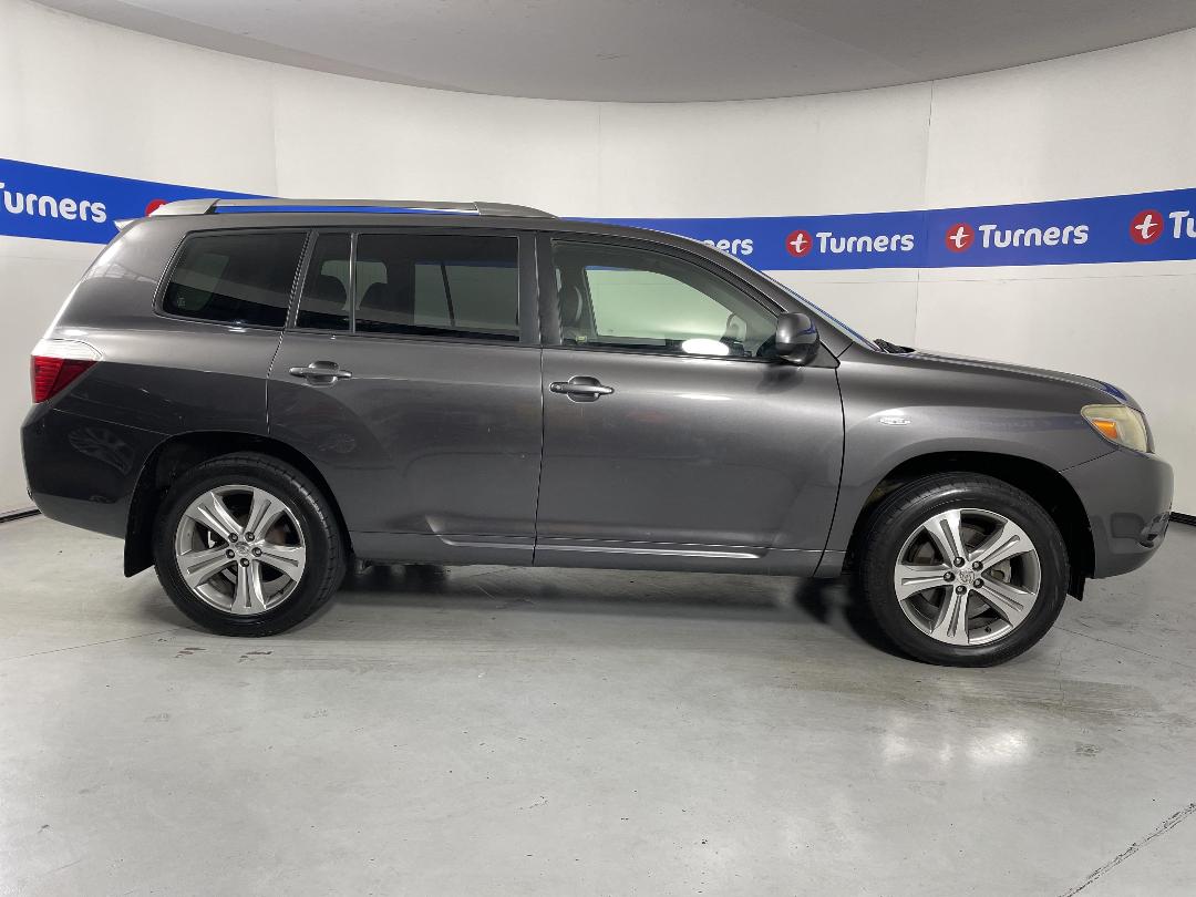 Photo '23' of Toyota Highlander Photo '23' of Toyota Highlander