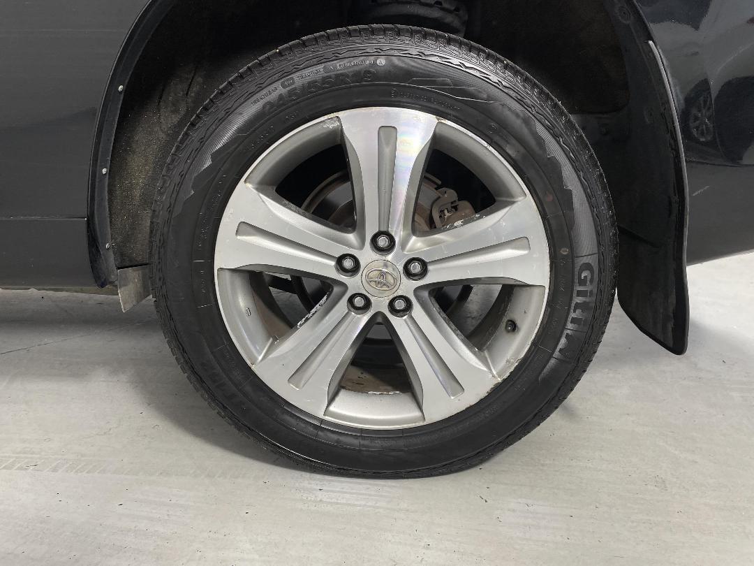 Photo '11' of Toyota Highlander