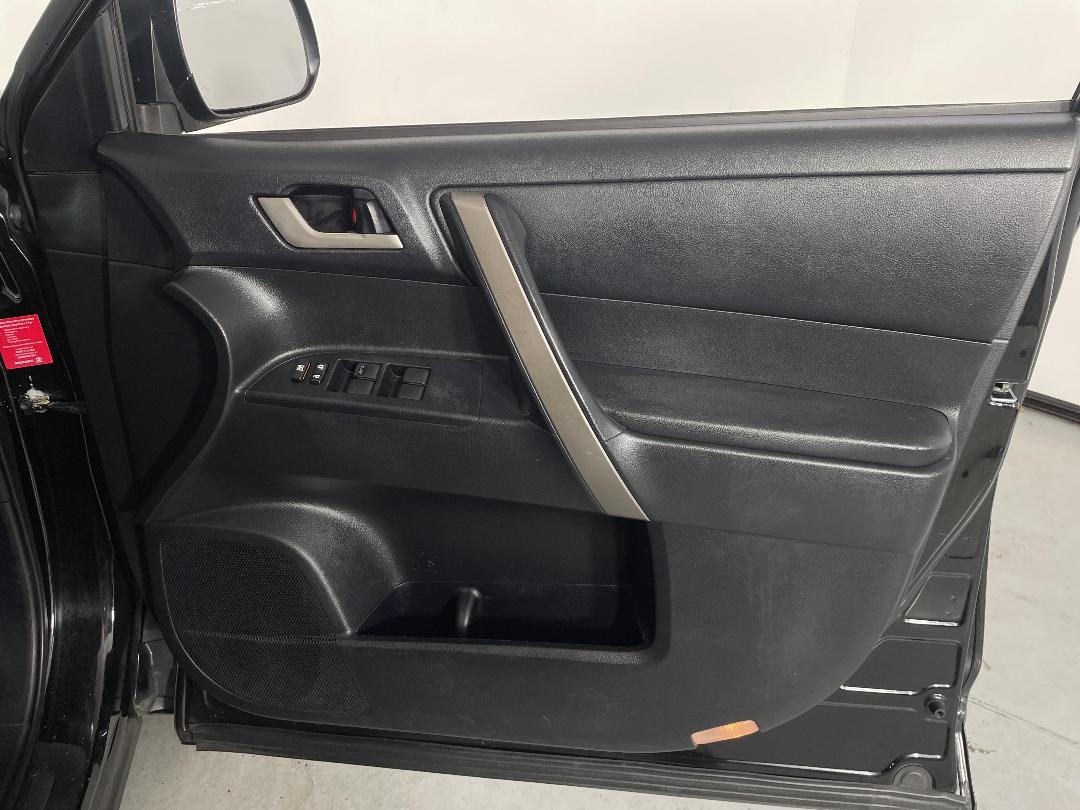 Photo '15' of Toyota Highlander