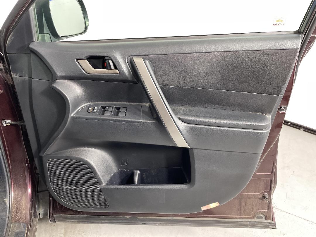 Photo '15' of Toyota Highlander