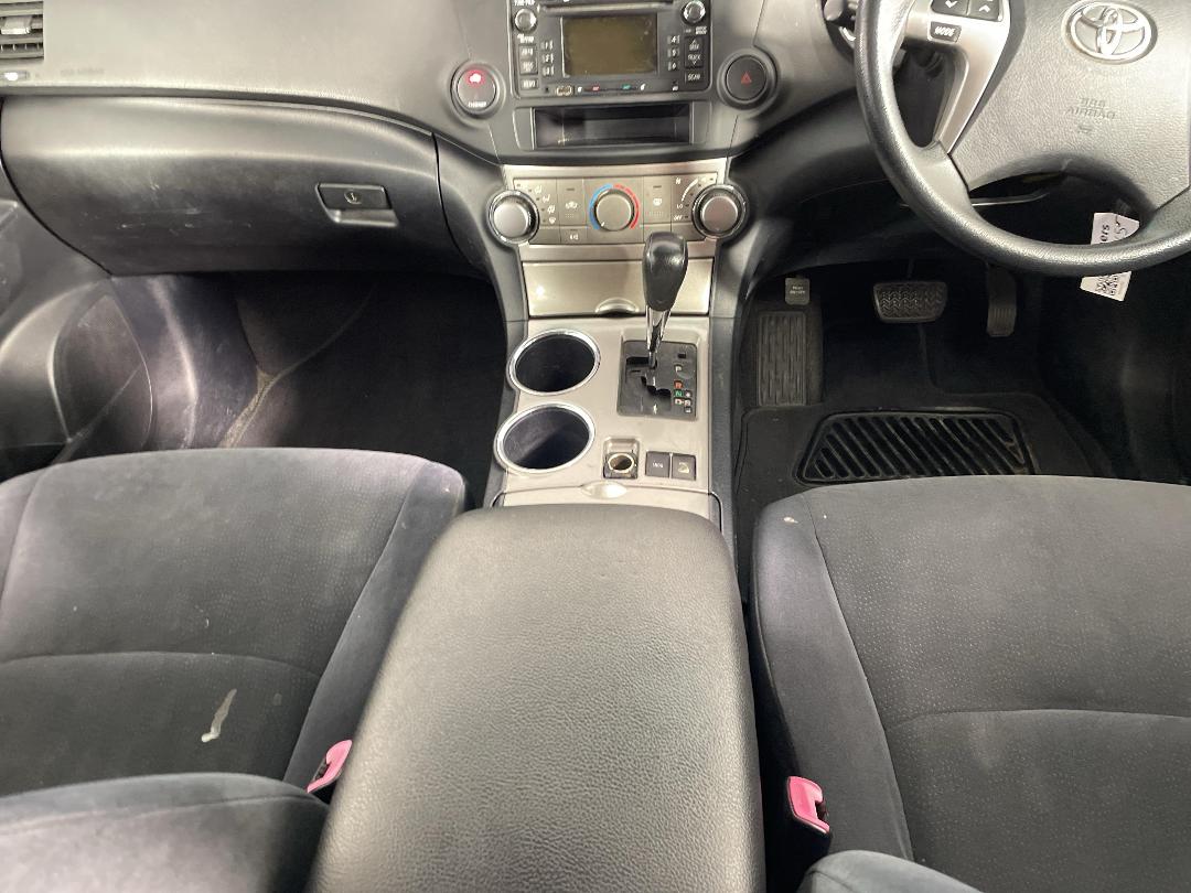 Photo '18' of Toyota Highlander