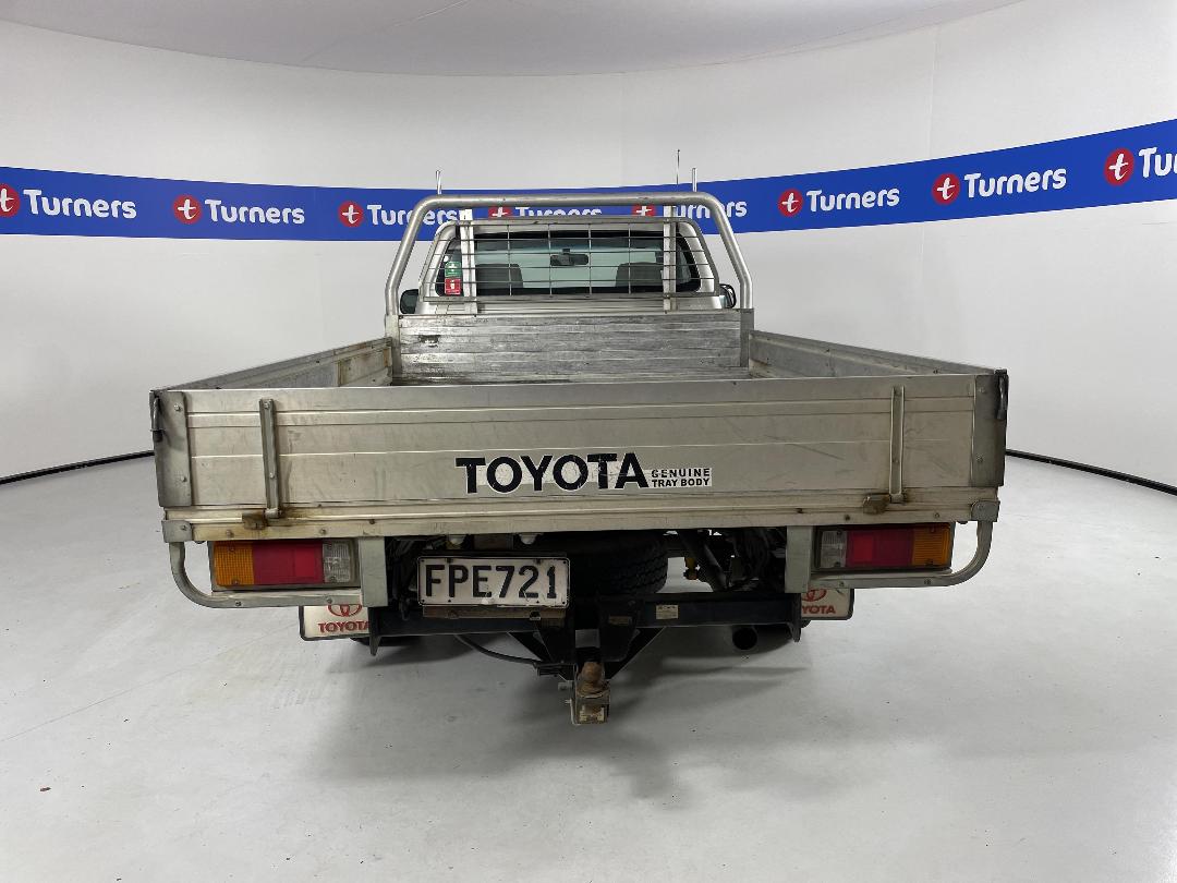 Photo '6' of Toyota Hilux