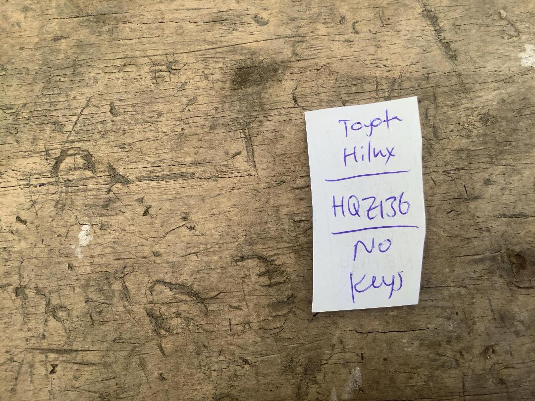 Photo '22' of Toyota Hilux TD SR5 DC