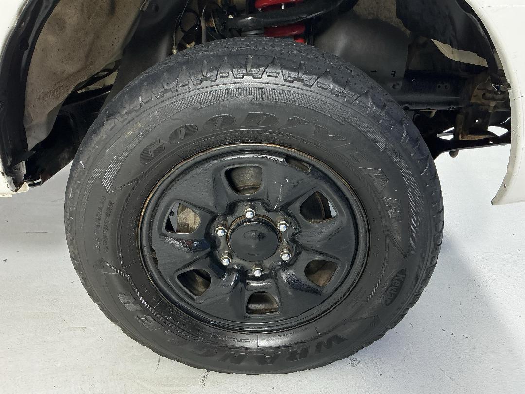 Photo '9' of Toyota Hilux