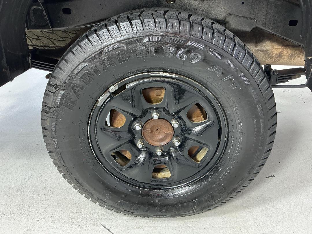 Photo '12' of Toyota Hilux