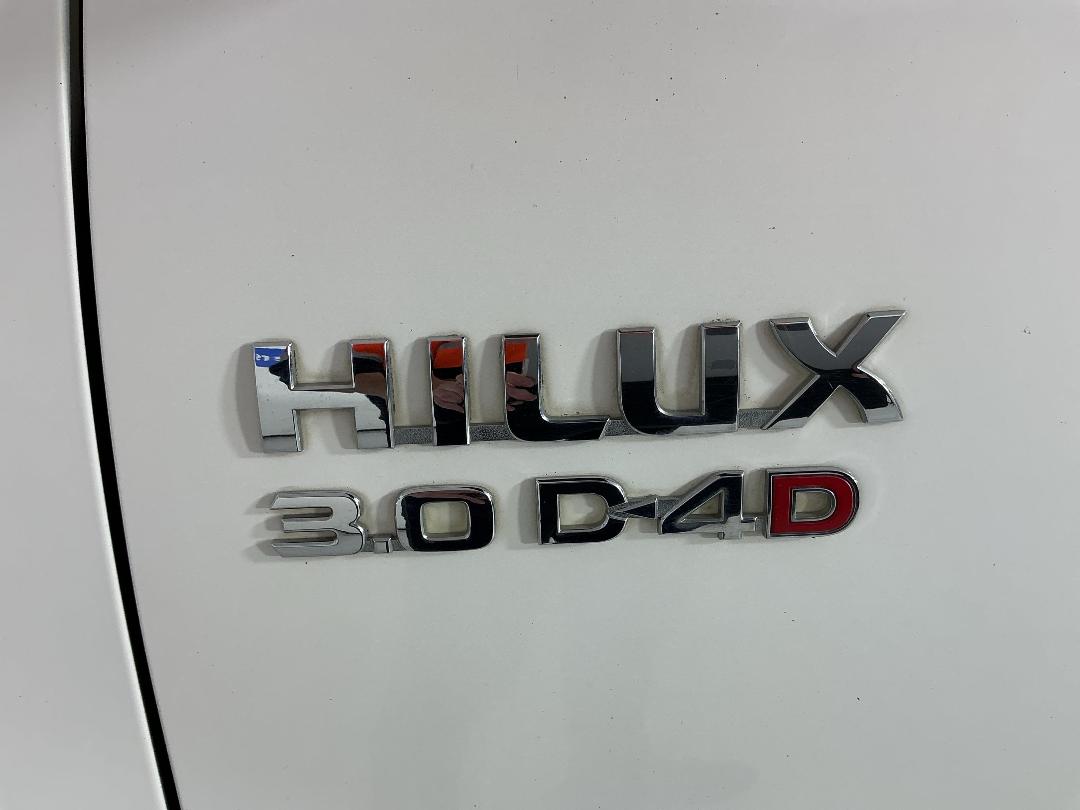 Photo '27' of Toyota Hilux