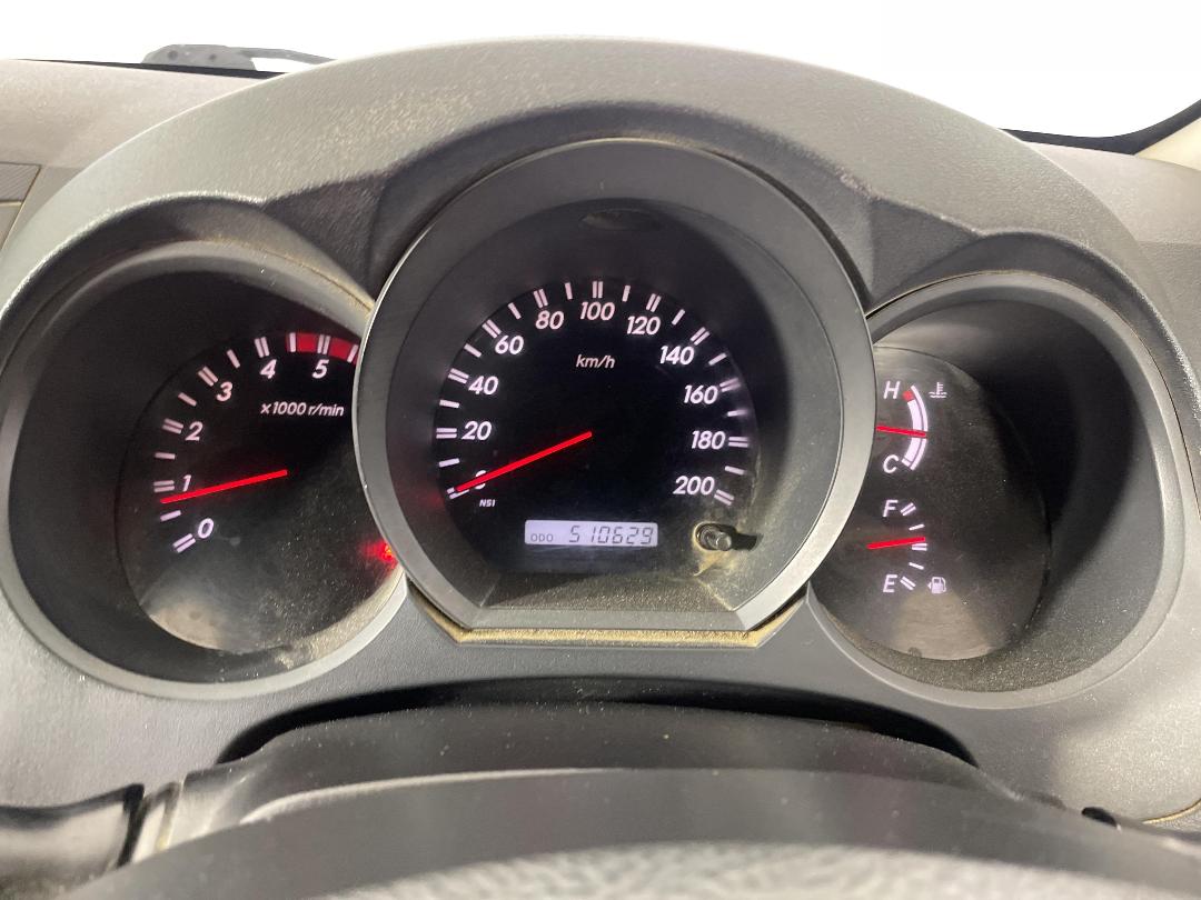 Photo '21' of Toyota Hilux Photo '21' of Toyota Hilux