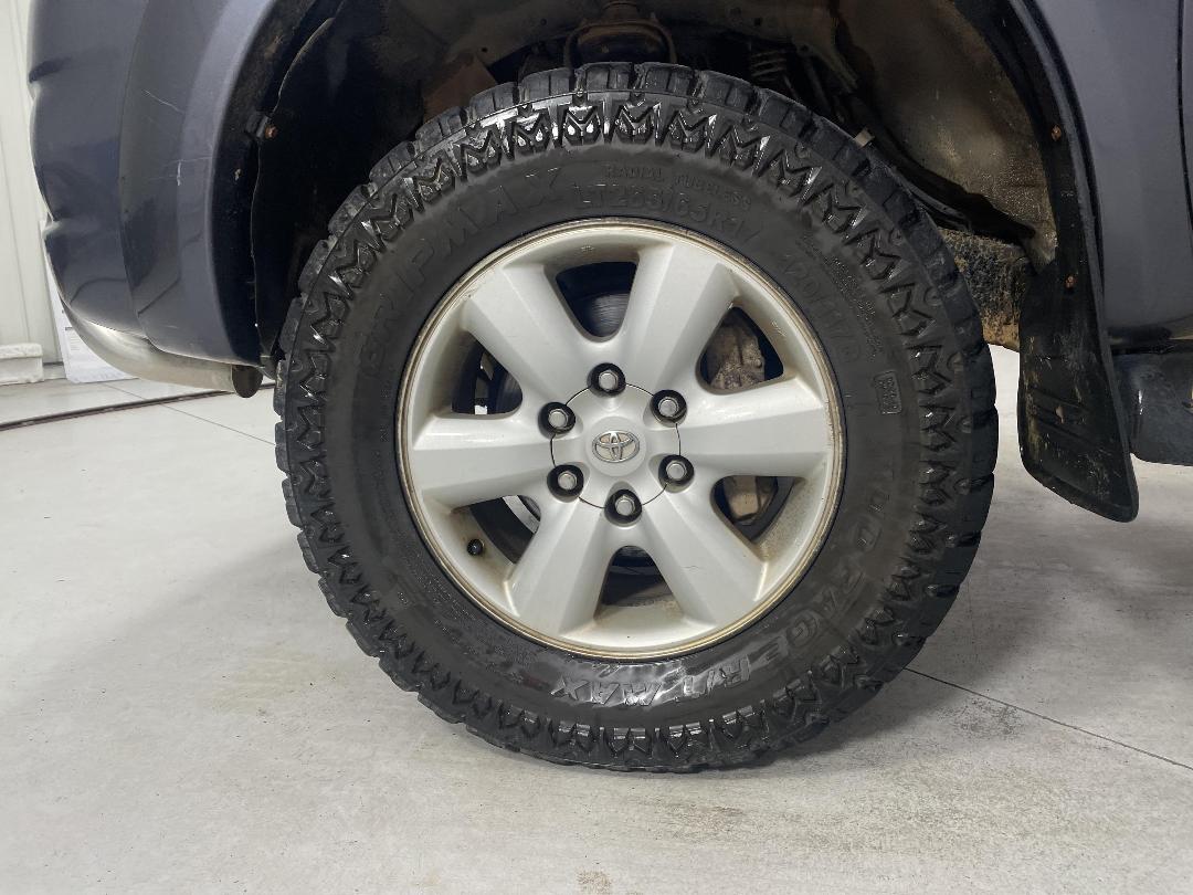 Photo '10' of Toyota Hilux Photo '10' of Toyota Hilux