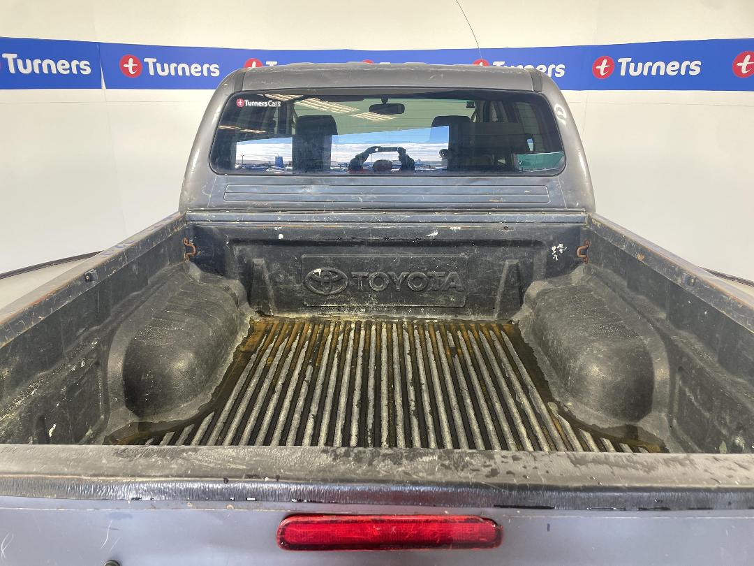 Photo '14' of Toyota Hilux Photo '14' of Toyota Hilux