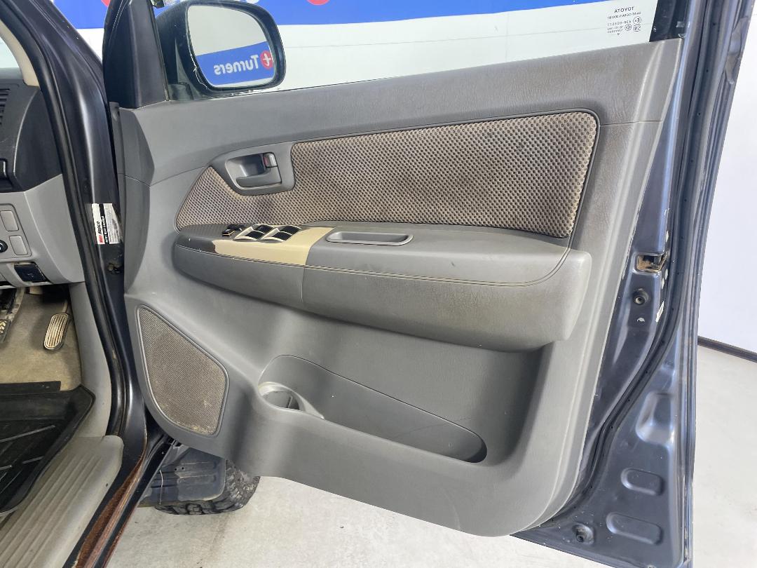 Photo '15' of Toyota Hilux Photo '15' of Toyota Hilux