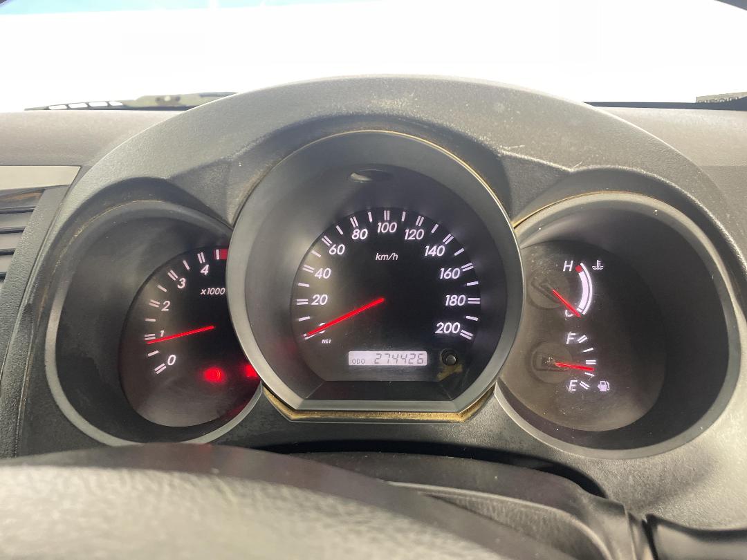 Photo '21' of Toyota Hilux Photo '21' of Toyota Hilux