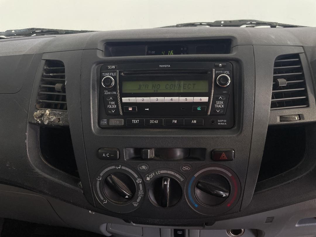 Photo '22' of Toyota Hilux