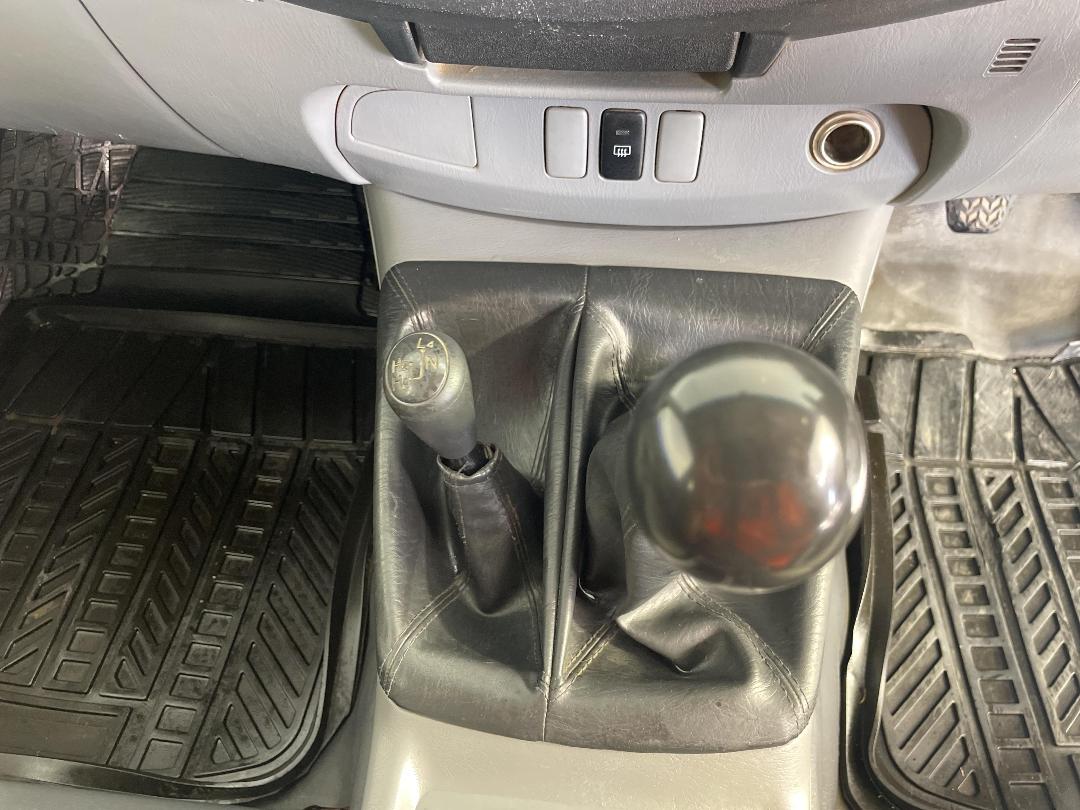 Photo '24' of Toyota Hilux