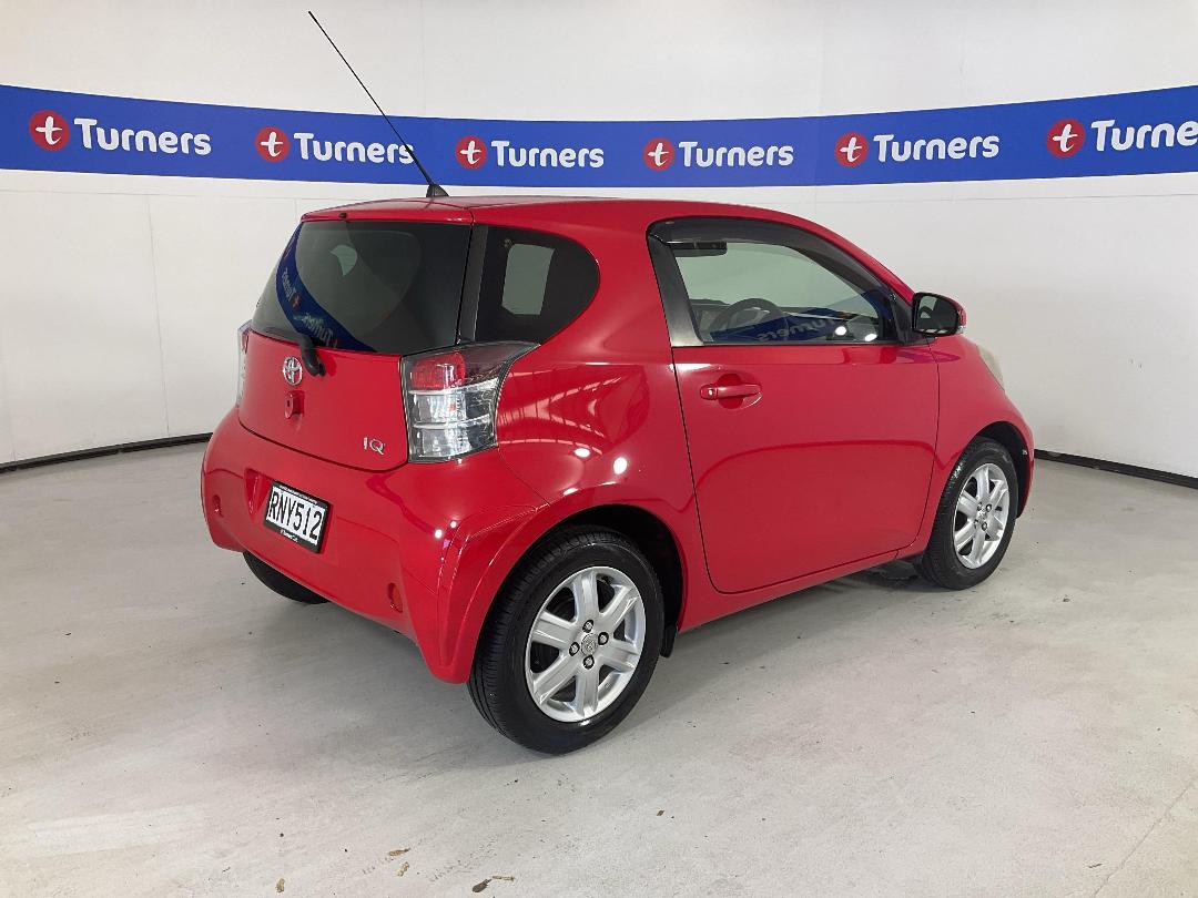 Photo '7' of Toyota IQ