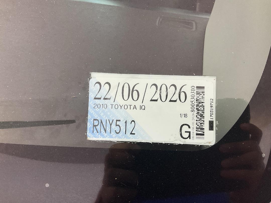 Photo '24' of Toyota IQ