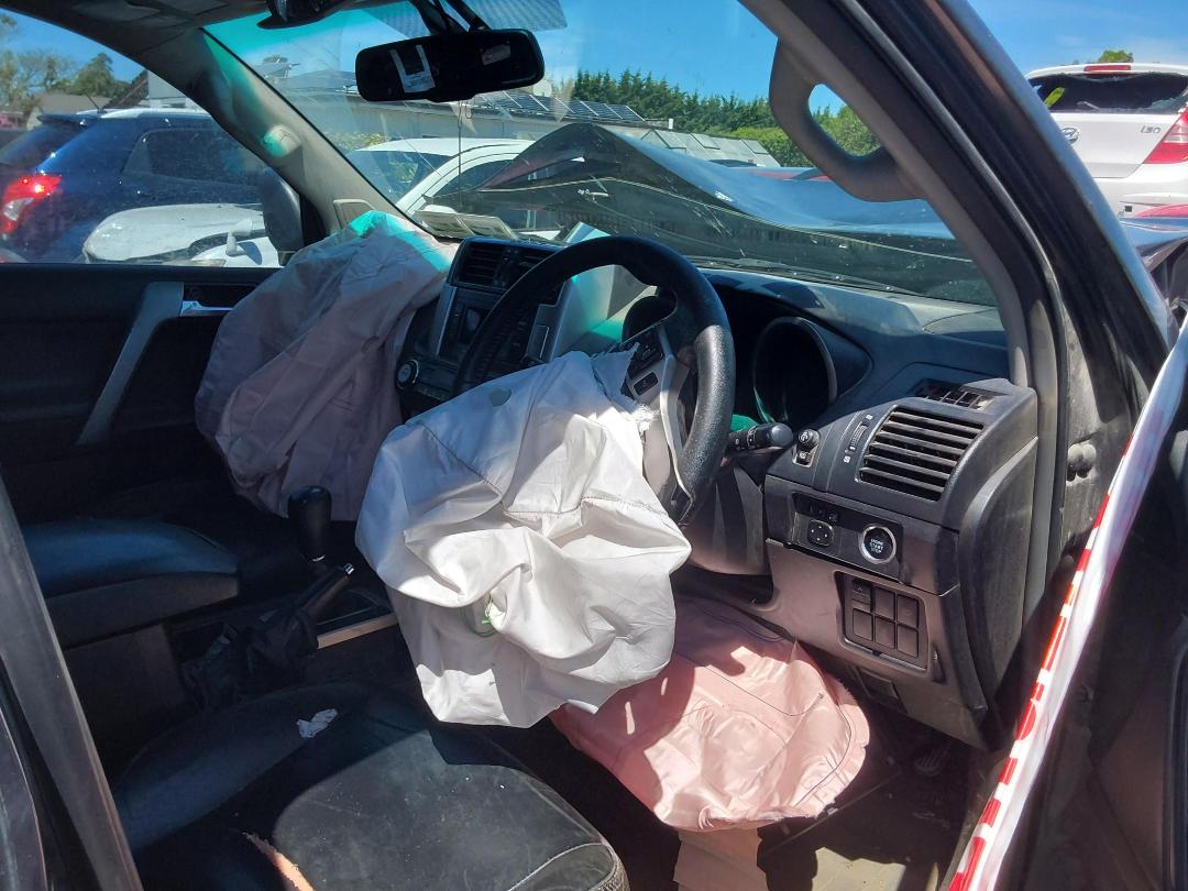 Photo '10' of Toyota Landcruiser Prado VX Photo '10' of Toyota Landcruiser Prado VX