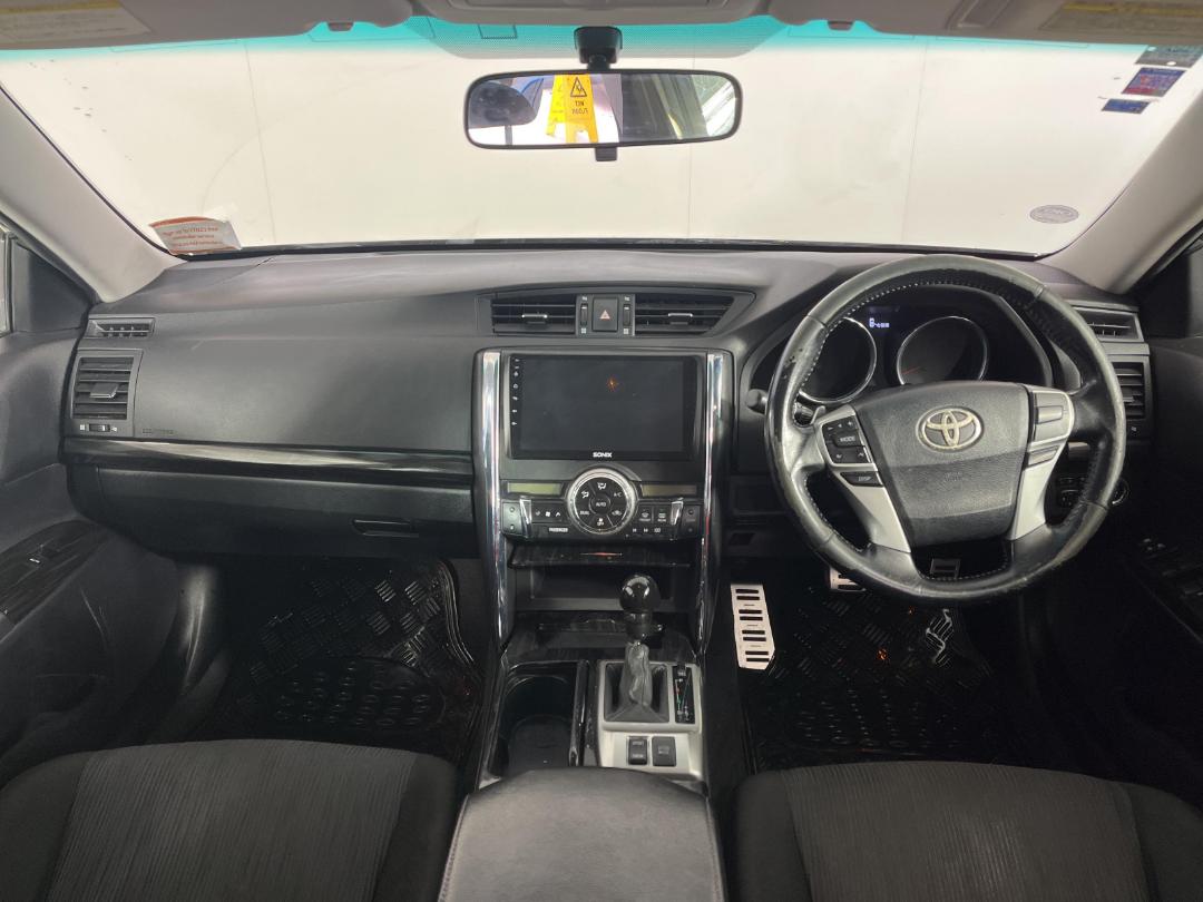 Photo '17' of Toyota Markx Photo '17' of Toyota Markx