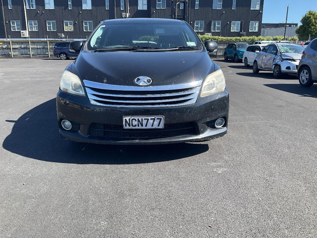 Photo '8' of Toyota Markx ZIO Photo '8' of Toyota Markx ZIO