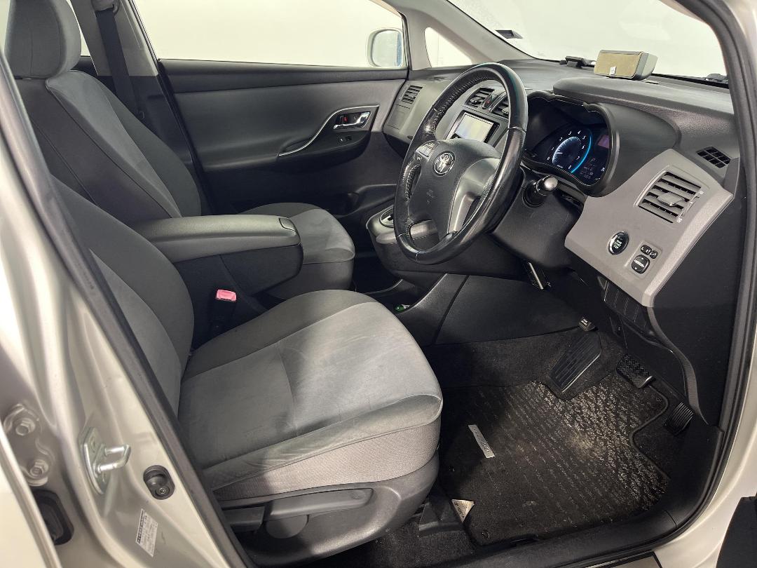 Photo '16' of Toyota Markx