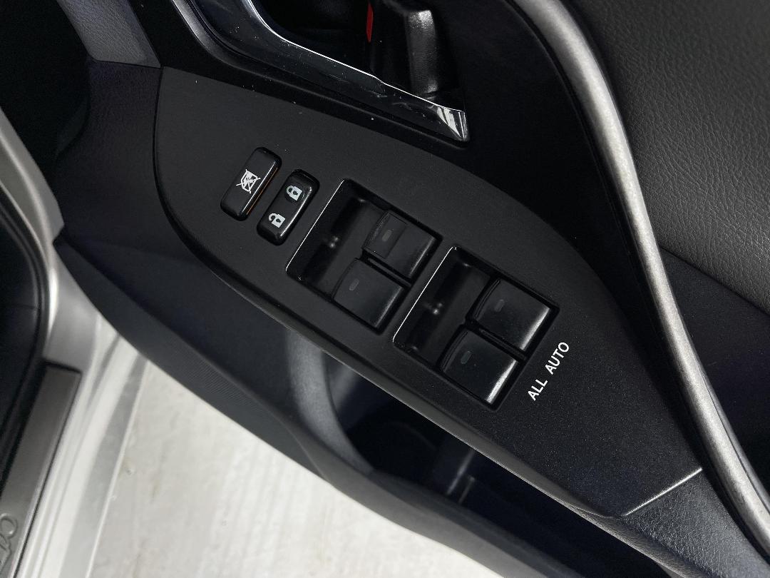 Photo '24' of Toyota Markx